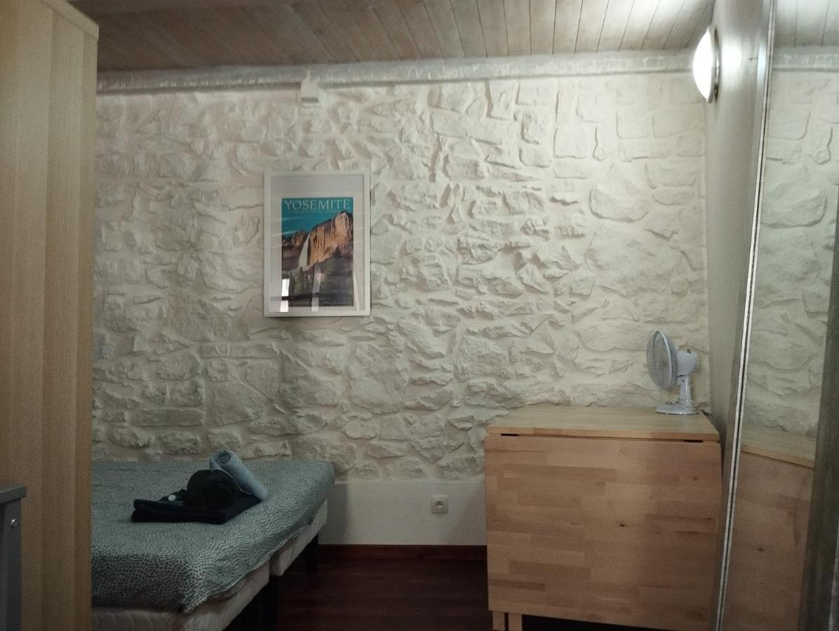 Studio - Hypercentre - Wifi Et Clim Toulon Kültér fotó